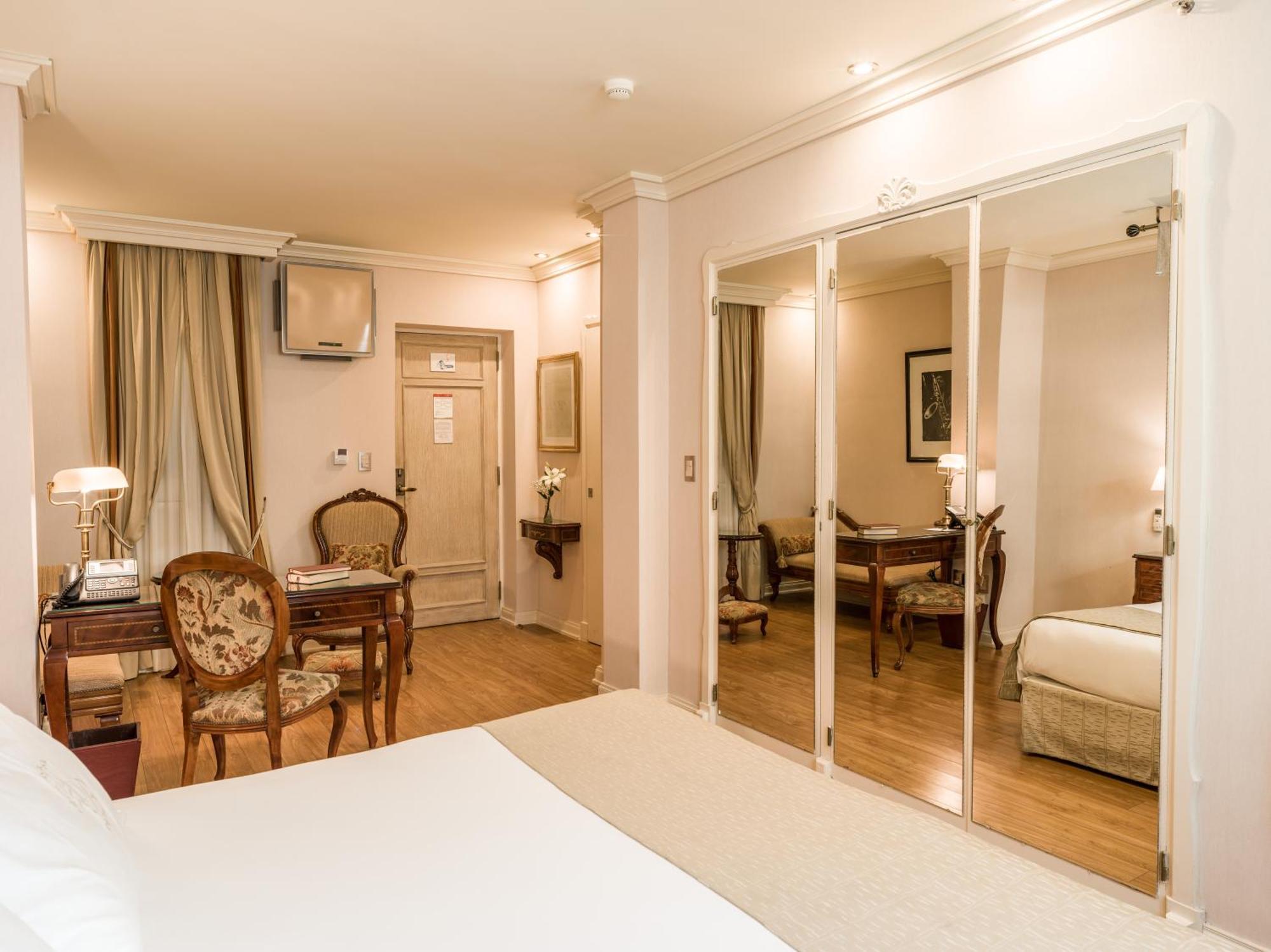 Melia Recoleta Plaza Hotel Buenos Aires Exterior photo